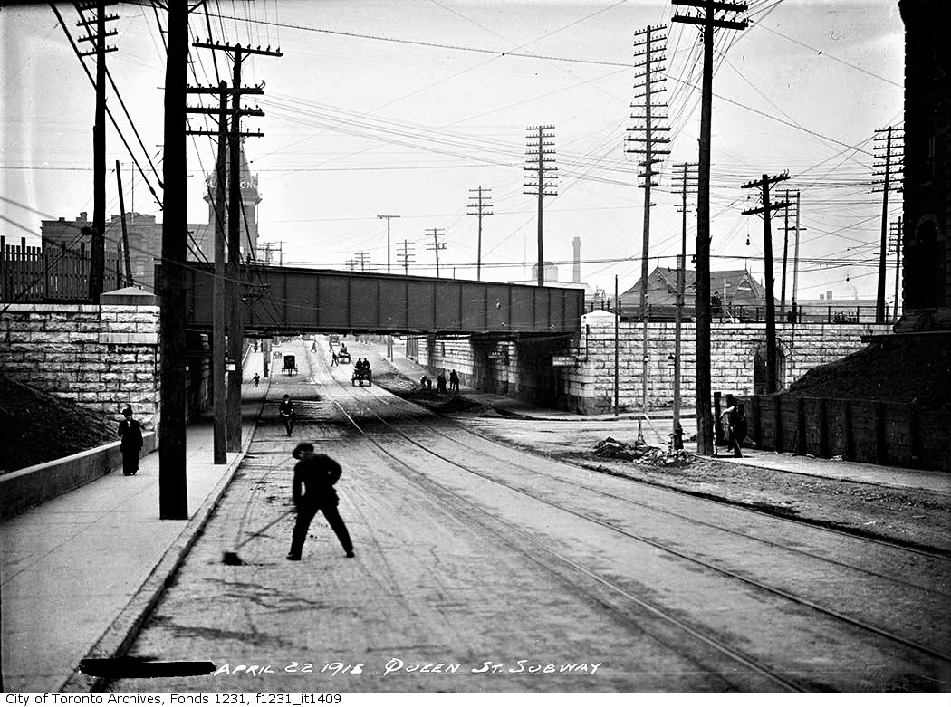 Parkdale Station, 1915.